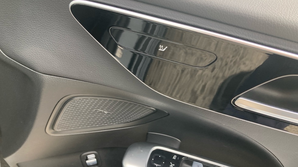 Mercedes-Benz C-Class C220d Sport 5dr 9G-Tronic Diesel Estate - Image 26