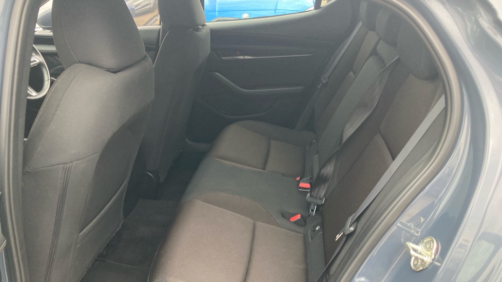 Mazda 3 2.0 e-Skyactiv G MHEV SE-L 5dr Petrol Hatchback - Image 16