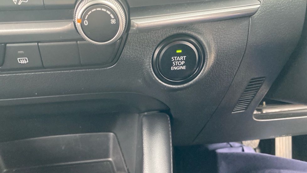 Mazda 3 2.0 e-Skyactiv G MHEV SE-L 5dr Petrol Hatchback - Image 42