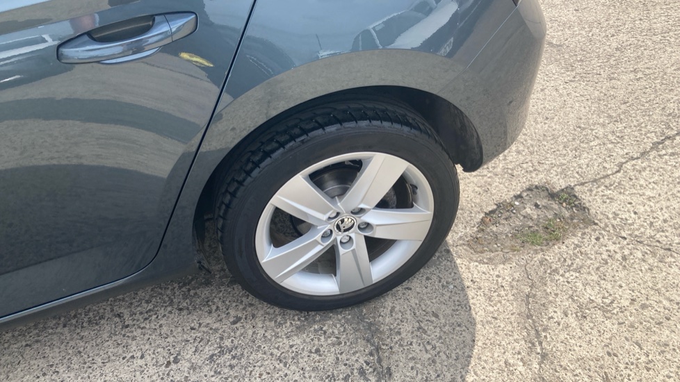 Skoda Fabia 1.2 TSI 90 SE L 5dr Petrol Hatchback - Image 23