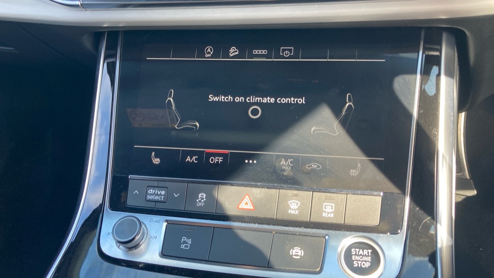 Audi Q7 45 TDI Quattro S Line 5dr Tiptronic Diesel Estate - Image 37