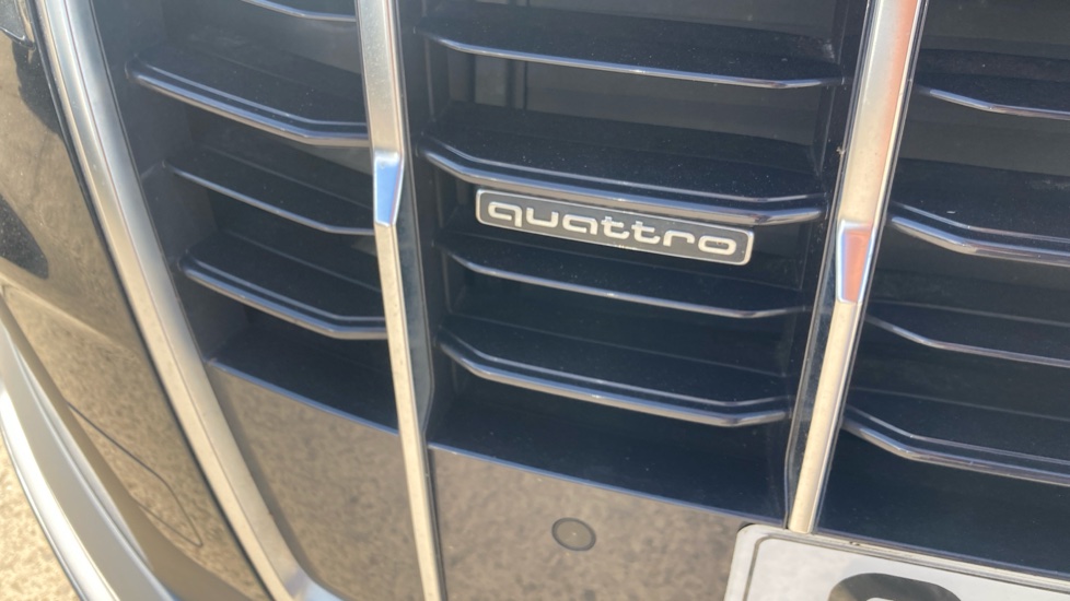 Audi Q7 45 TDI Quattro S Line 5dr Tiptronic Diesel Estate - Image 53