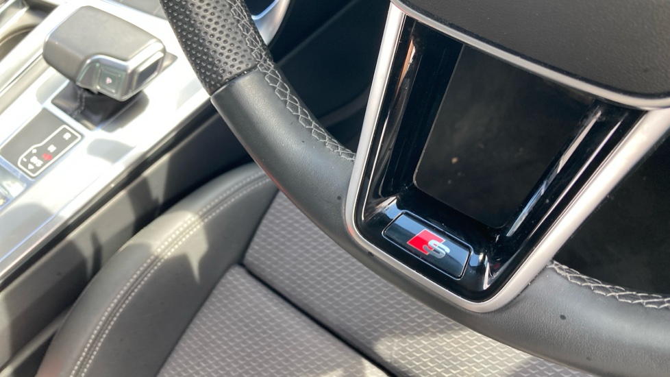 Audi A6 40 TFSI S Line 4dr S Tronic [Tech Pack] Petrol Saloon - Image 28
