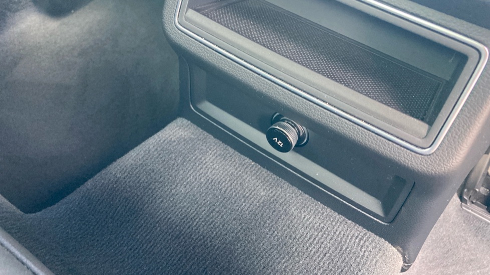 Audi A6 40 TFSI S Line 4dr S Tronic [Tech Pack] Petrol Saloon - Image 38