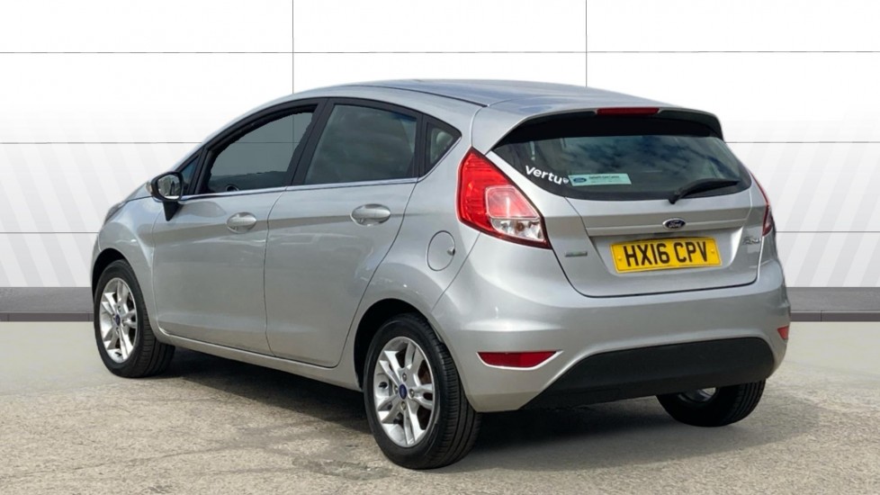 Ford Fiesta 1.0 EcoBoost Zetec 5dr Petrol Hatchback - Image 2