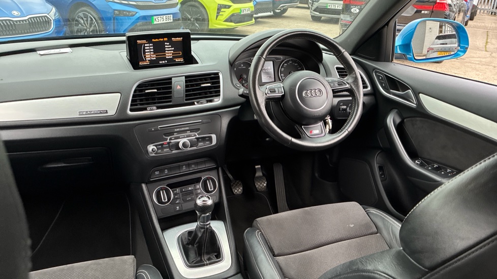 Audi Q3 2.0 TDI Quattro S Line Plus 5dr Diesel Estate - Image 10