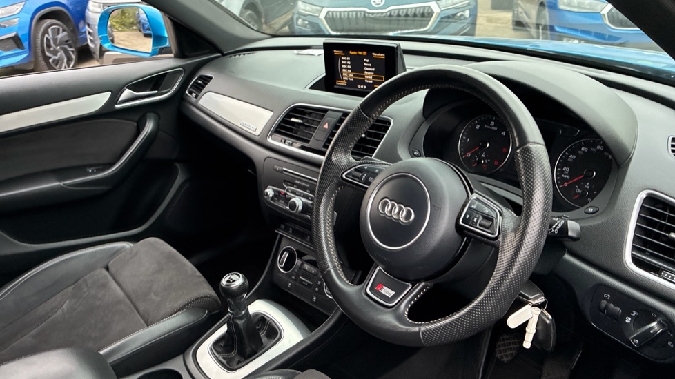 Audi Q3 2.0 TDI Quattro S Line Plus 5dr Diesel Estate - Image 11