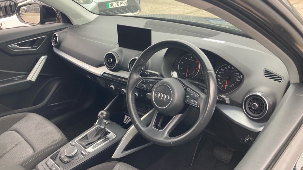 Audi Q2 30 TDI Sport 5dr S Tronic Diesel Estate - Image 11