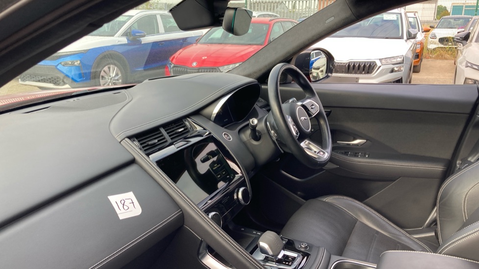 Jaguar E-Pace 2.0 P250 R-Dynamic HSE 5dr Auto Petrol Estate - Image 9