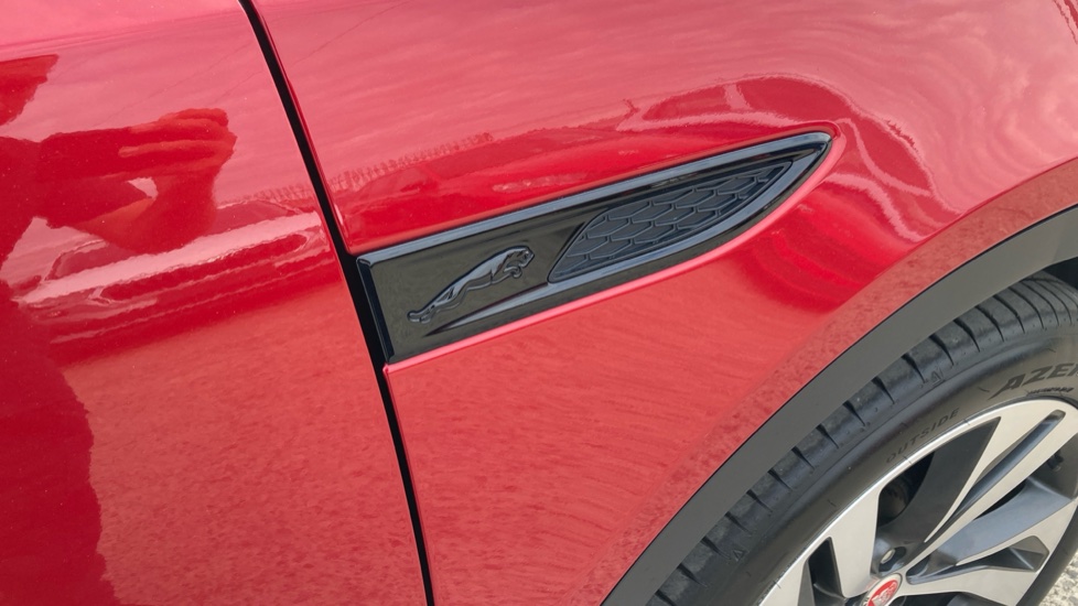 Jaguar E-Pace 2.0 P250 R-Dynamic HSE 5dr Auto Petrol Estate - Image 25