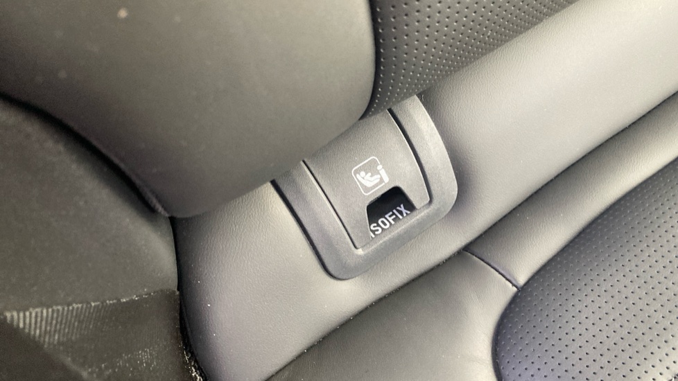 Jaguar E-Pace 2.0 P250 R-Dynamic HSE 5dr Auto Petrol Estate - Image 37
