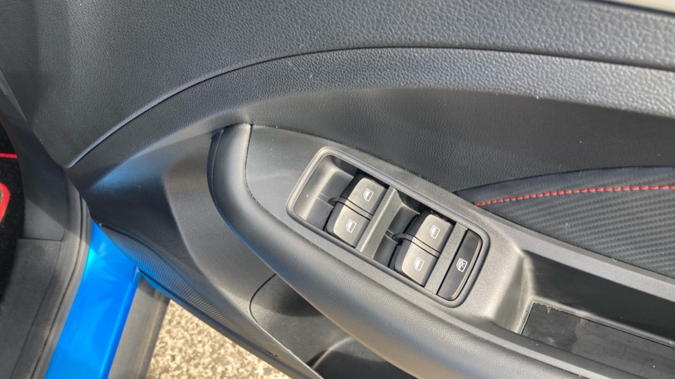 MG ZS 1.5 VTi-TECH Exclusive 5dr Petrol Hatchback - Image 27