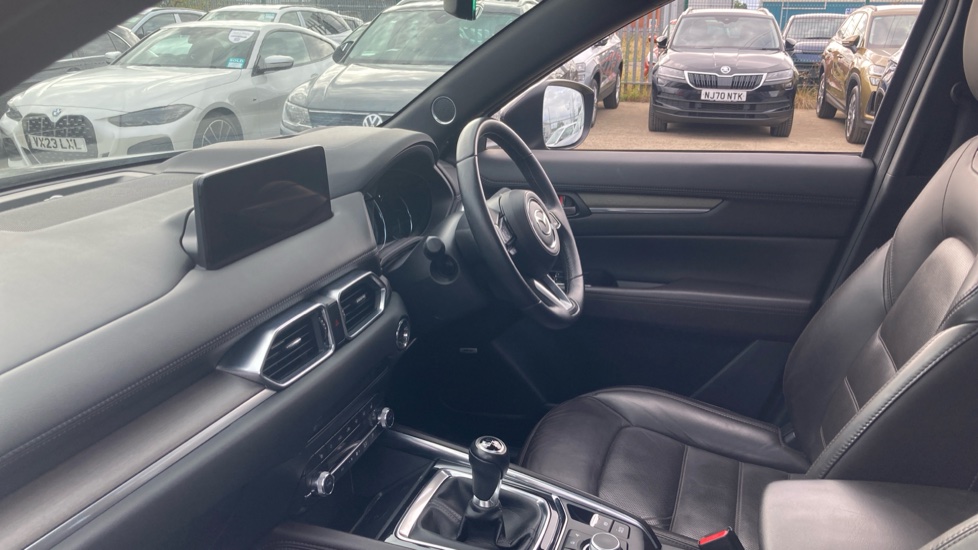 Mazda CX-5 2.0 e-Skyactiv G MHEV Takumi 5dr Petrol Estate - Image 9
