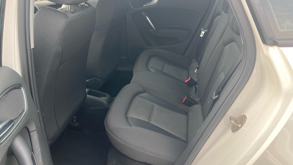 Audi A1 1.0 TFSI Sport Nav 5dr Petrol Hatchback - Image 16