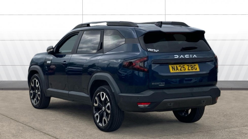 Dacia Bigster 1.8 Hybrid 155 Journey 5dr Auto Hybrid Estate - Image 2