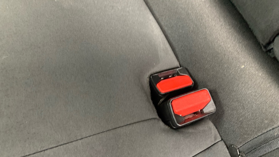 Dacia Bigster 1.8 Hybrid 155 Journey 5dr Auto Hybrid Estate - Image 17