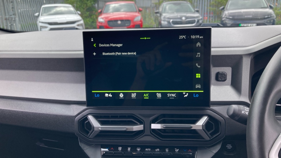 Dacia Bigster 1.8 Hybrid 155 Journey 5dr Auto Hybrid Estate - Image 31