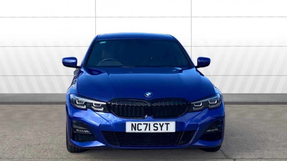 BMW 3 Series 320i M Sport 4dr Step Auto Petrol Saloon - Image 3