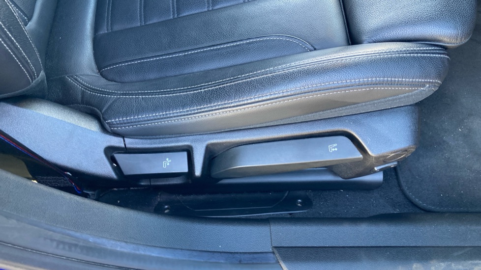 BMW 3 Series 320i M Sport 4dr Step Auto Petrol Saloon - Image 27