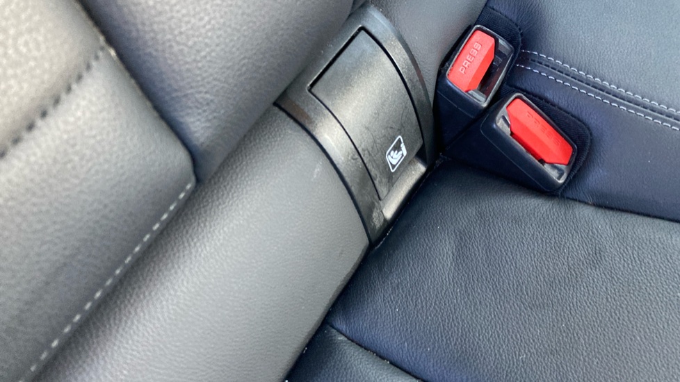BMW 3 Series 320i M Sport 4dr Step Auto Petrol Saloon - Image 37