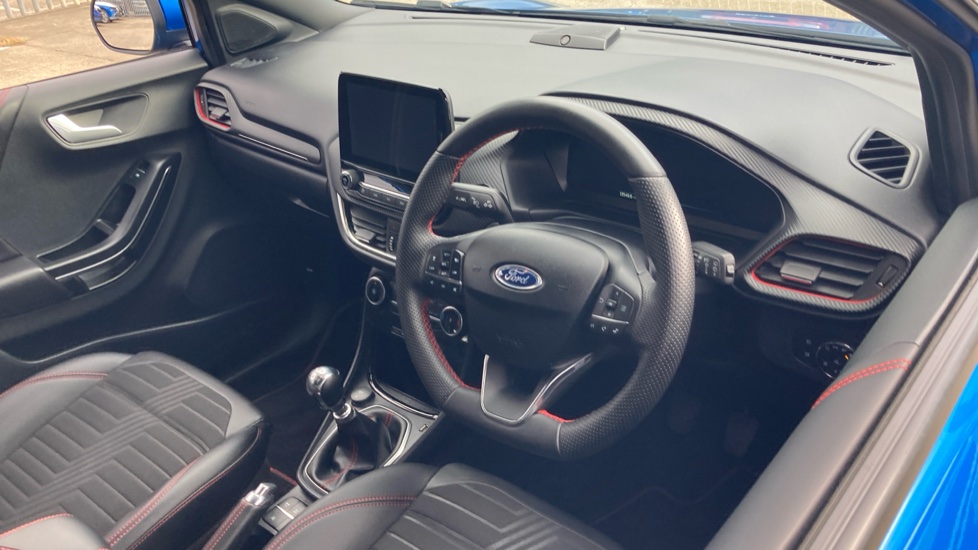 Ford Puma 1.0 EcoBoost Hybrid mHEV ST-Line X 5dr Petrol Hatchback - Image 11