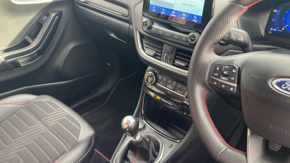 Ford Puma 1.0 EcoBoost Hybrid mHEV ST-Line X 5dr Petrol Hatchback - Image 14
