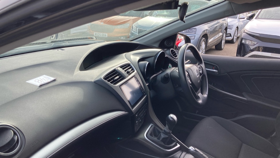 Honda Civic 1.4 i-VTEC SE Plus 5dr [Nav] Petrol Hatchback - Image 9