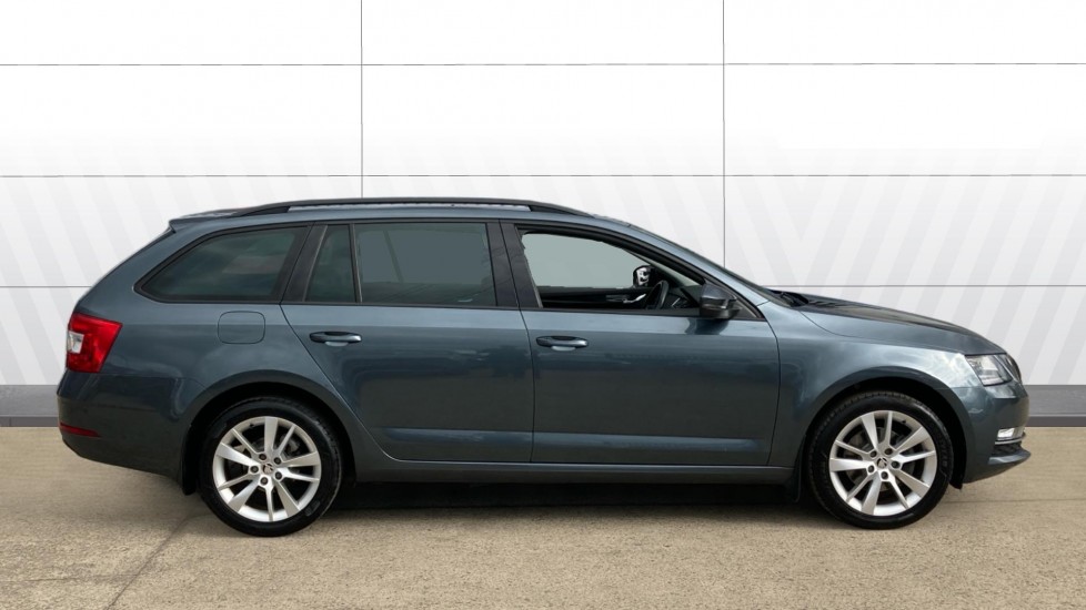 Skoda Octavia 1.5 TSI SE L 5dr Petrol Estate - Image 5