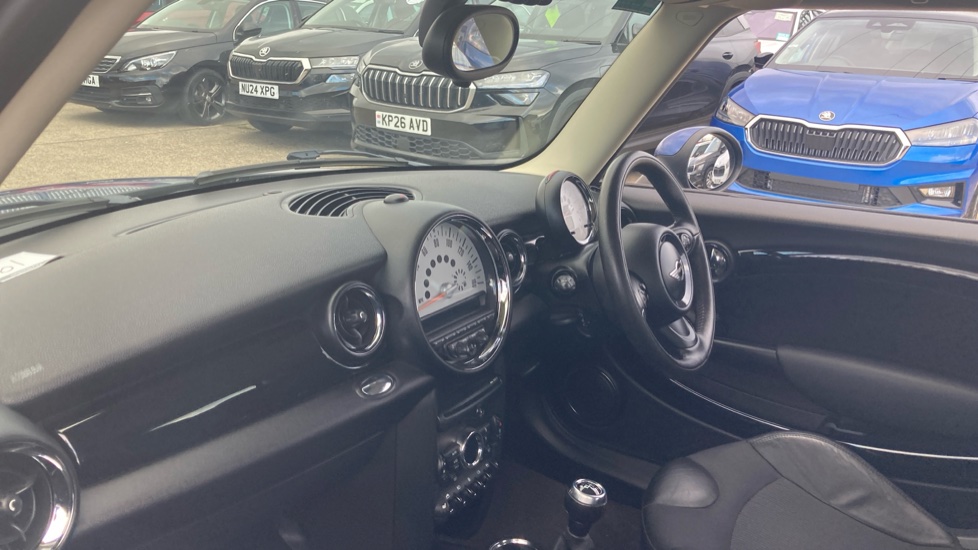 MINI Hatchback 1.6 One 3dr Petrol Hatchback - Image 9