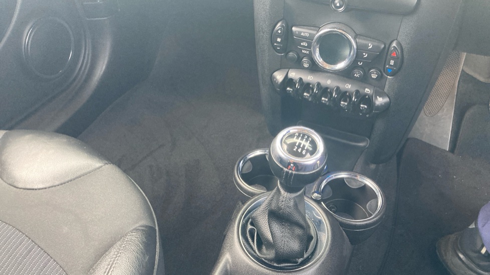 MINI Hatchback 1.6 One 3dr Petrol Hatchback - Image 13