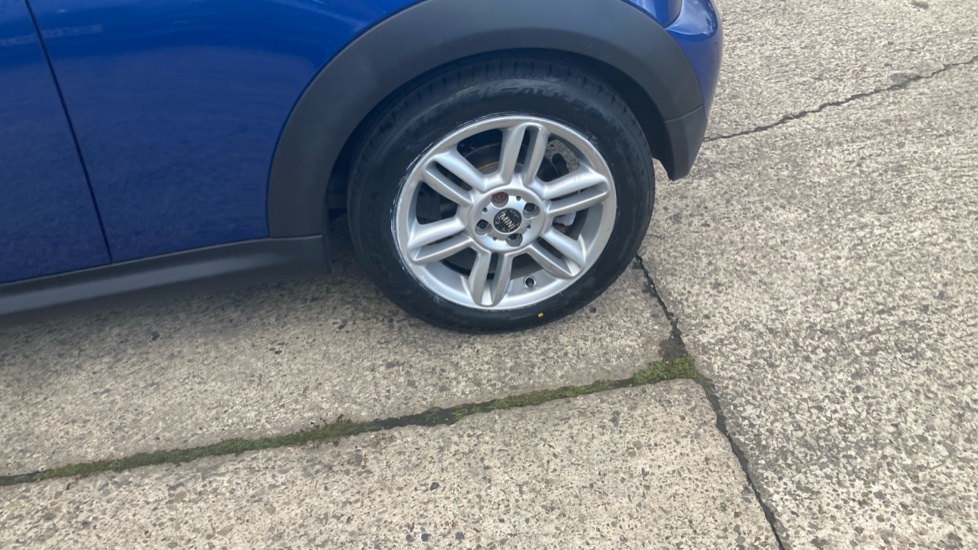 MINI Hatchback 1.6 One 3dr Petrol Hatchback - Image 23
