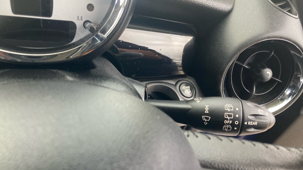 MINI Hatchback 1.6 One 3dr Petrol Hatchback - Image 29