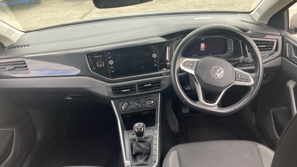 Volkswagen Polo 1.0 Life 5dr Petrol Hatchback - Image 10