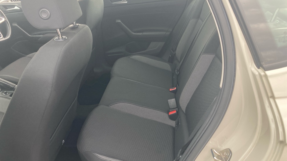 Volkswagen Polo 1.0 Life 5dr Petrol Hatchback - Image 16