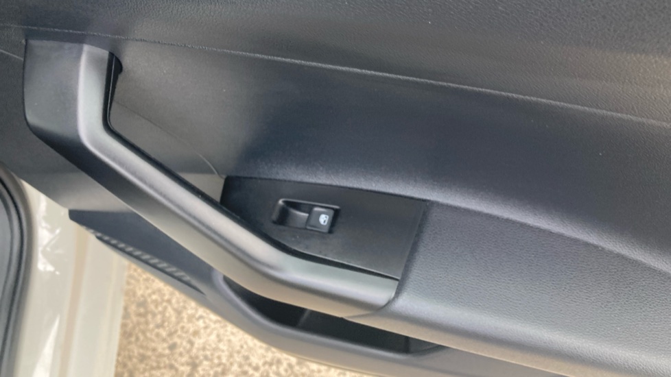 Volkswagen Polo 1.0 Life 5dr Petrol Hatchback - Image 38