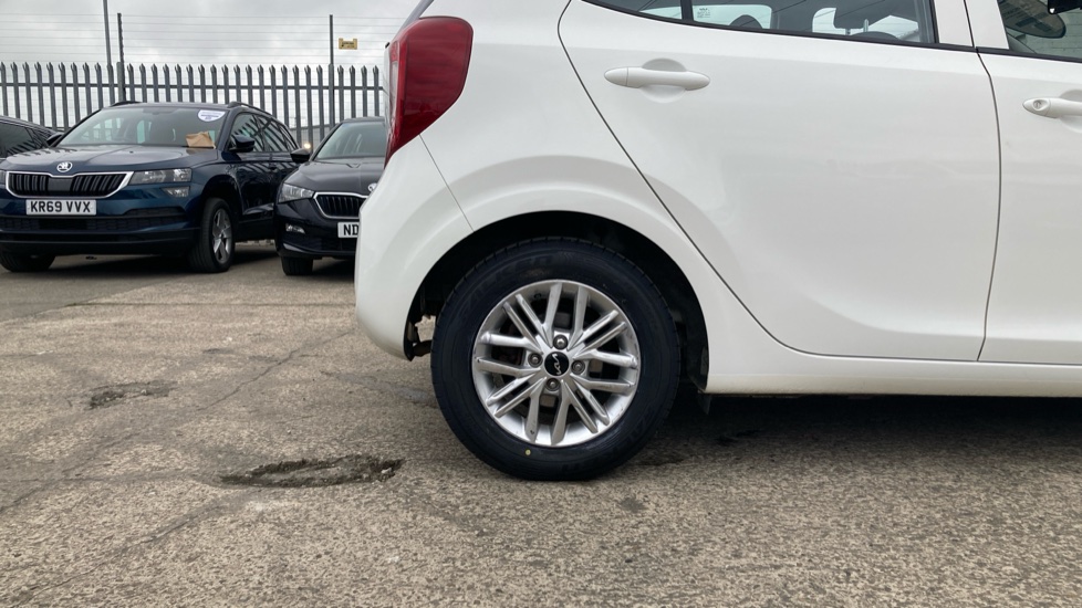 Kia Picanto 1.0 2 5dr [4 seats] Petrol Hatchback - Image 7