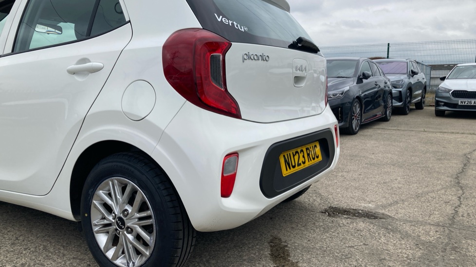 Kia Picanto 1.0 2 5dr [4 seats] Petrol Hatchback - Image 41