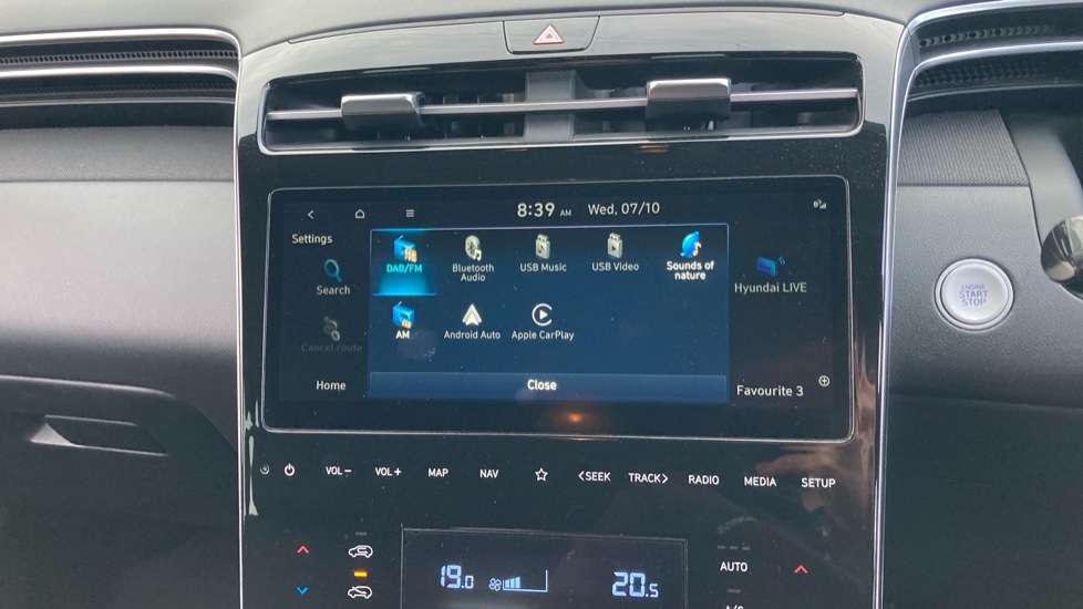 Hyundai TUCSON 1.6 TGDi Premium 5dr 2WD Petrol Estate - Image 37
