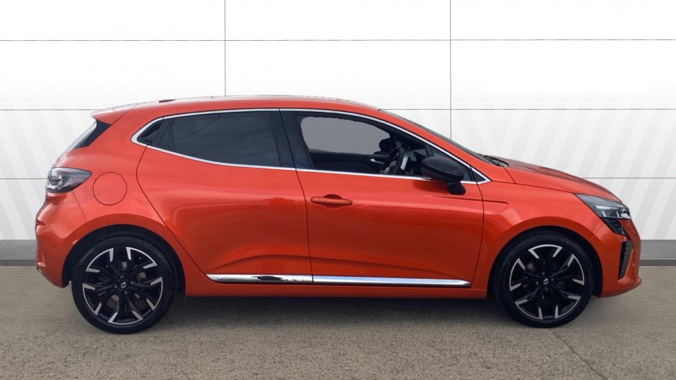 Renault Clio 1.0 TCe 90 Techno 5dr Petrol Hatchback - Image 5