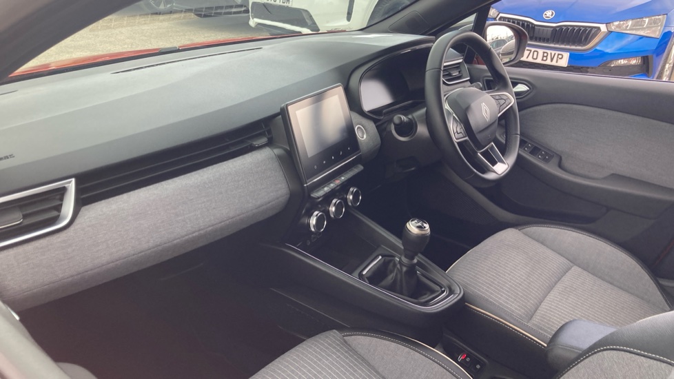 Renault Clio 1.0 TCe 90 Techno 5dr Petrol Hatchback - Image 9
