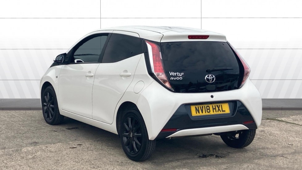 Toyota Aygo 1.0 VVT-i X-Style 5dr Petrol Hatchback - Image 2