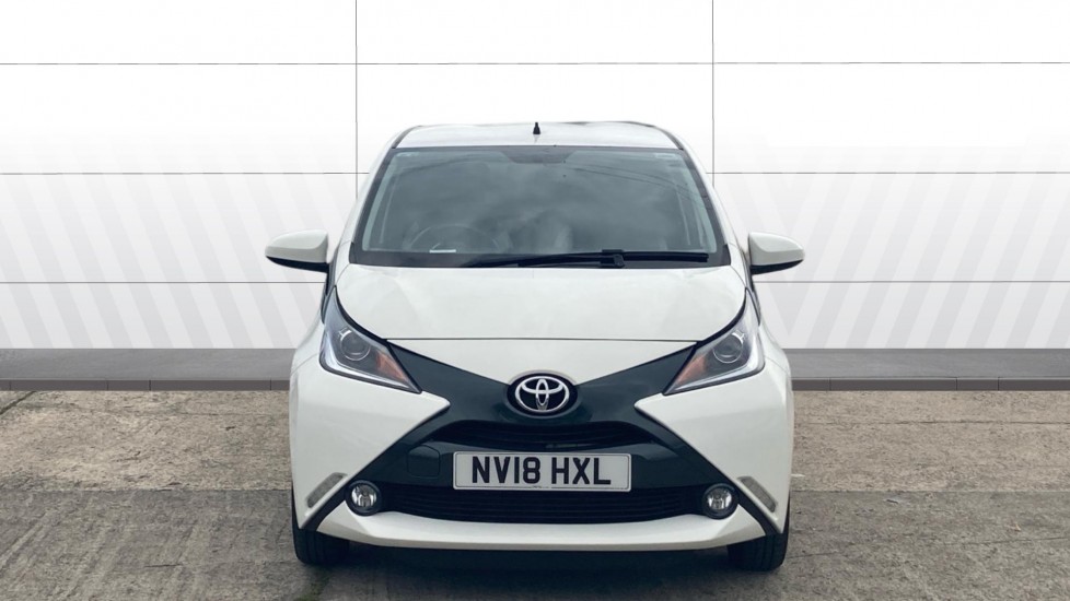 Toyota Aygo 1.0 VVT-i X-Style 5dr Petrol Hatchback - Image 3