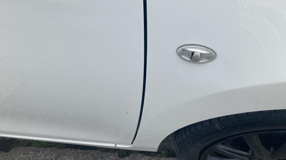 Toyota Aygo 1.0 VVT-i X-Style 5dr Petrol Hatchback - Image 24