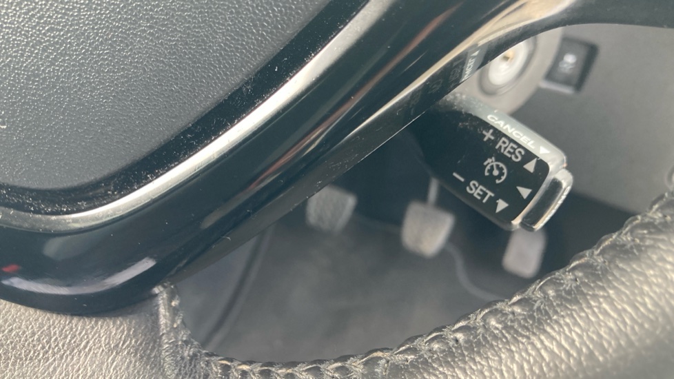 Toyota Aygo 1.0 VVT-i X-Style 5dr Petrol Hatchback - Image 27