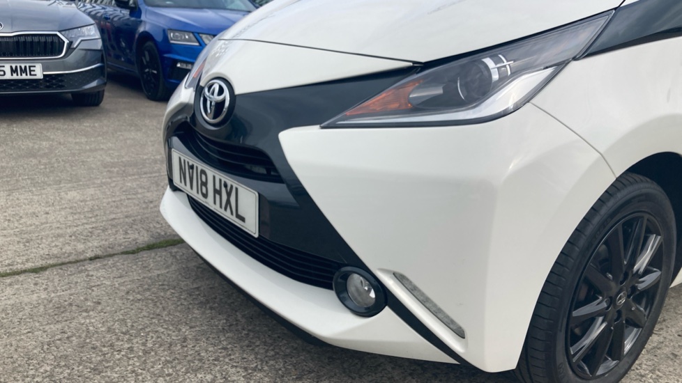 Toyota Aygo 1.0 VVT-i X-Style 5dr Petrol Hatchback - Image 40