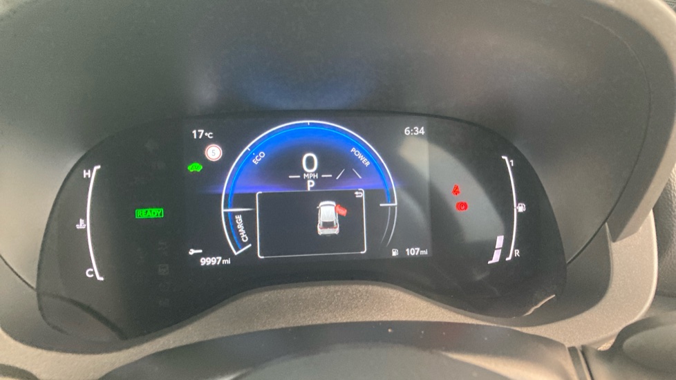 Toyota Yaris Cross 1.5 Hybrid Design 5dr CVT Hybrid Estate - Image 18