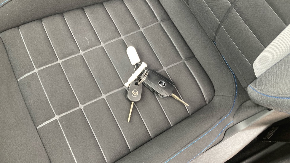 Citroen C3 1.2 Turbo Plus 5dr Petrol Hatchback - Image 20