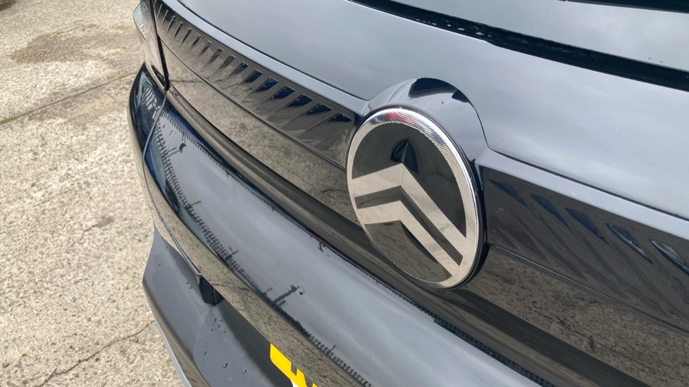 Citroen C3 1.2 Turbo Plus 5dr Petrol Hatchback - Image 37