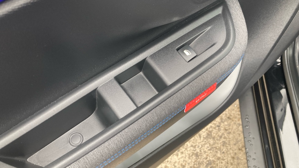Citroen C3 1.2 Turbo Plus 5dr Petrol Hatchback - Image 41