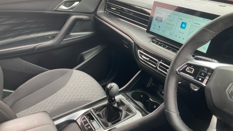 MG HS 1.5 T-GDI SE 5dr Petrol Hatchback - Image 14